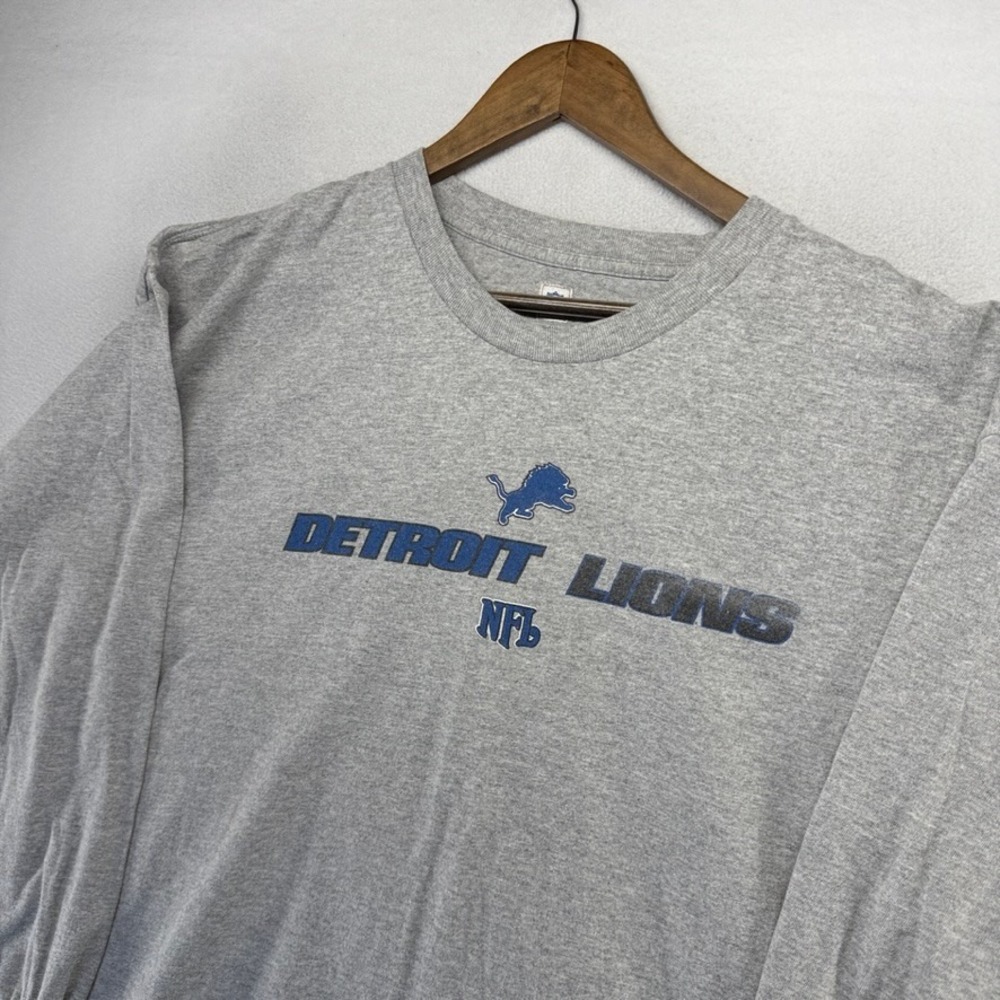 Vintage Detroit Lions Shirt men's 2XL Gray Spellout Graphic Retro Throwback Logo